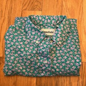 Long sleeve button up Deer field size 8 ditzy floral